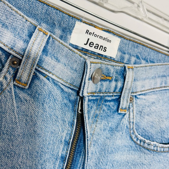 Reformation Liza High Rise Straight Crop Jeans In Montego Wash Size 26 - Picture 8 of 16